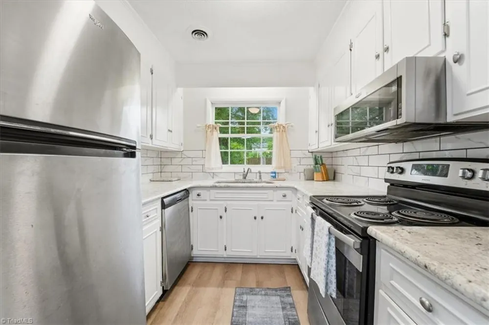 205 Fairway Drive Eden, NC 27288