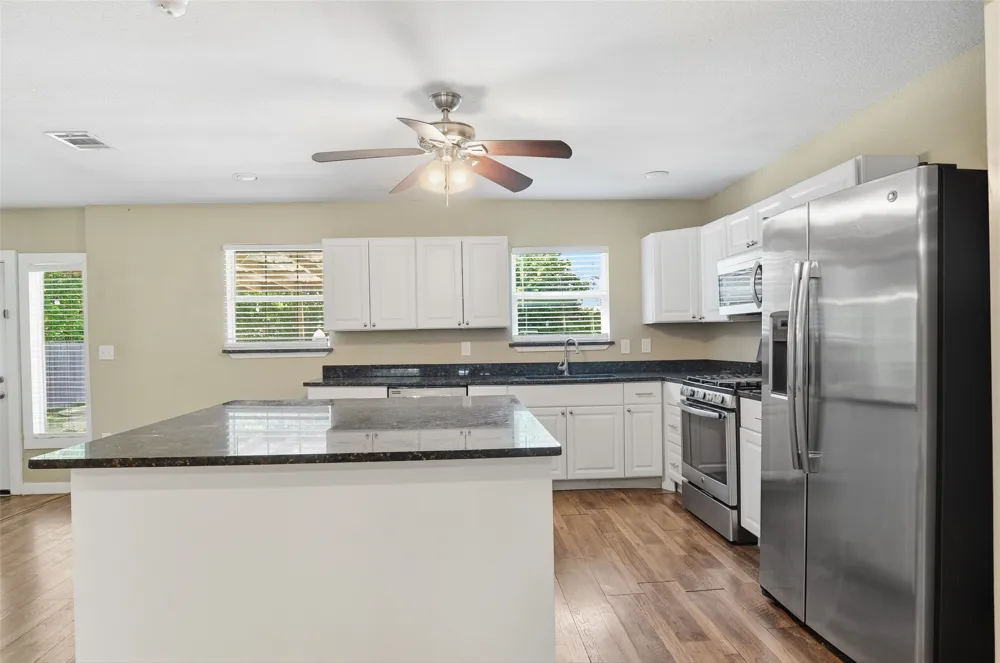 3524 South Drive Fort Worth, TX 76109