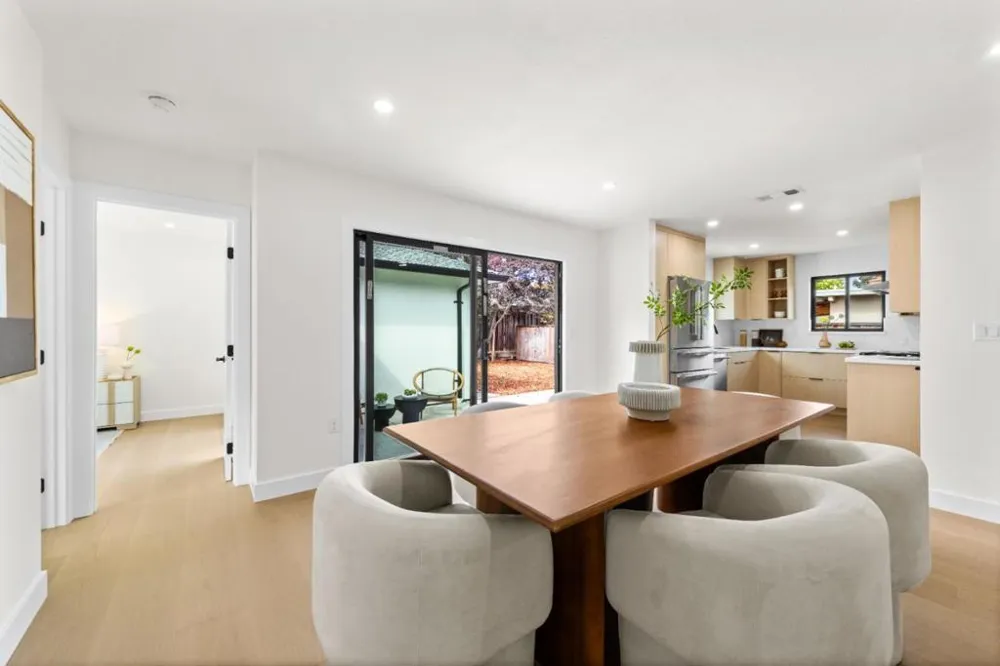 3920 Park Boulevard Palo Alto, CA 94306