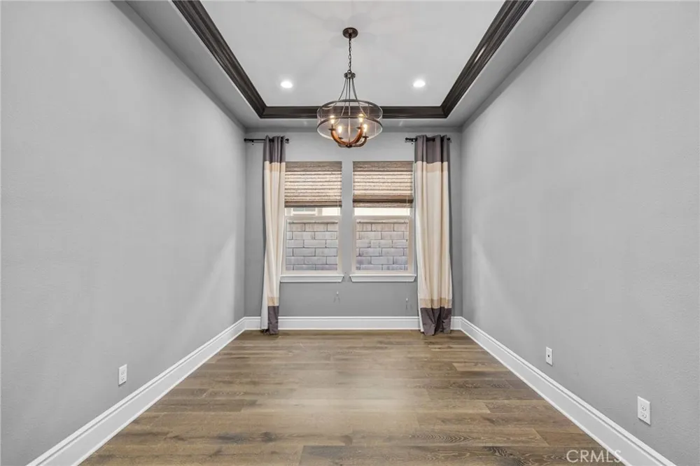 229 Buena Vida Brea, CA 92823
