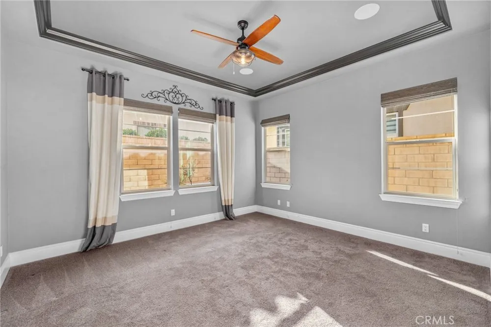 229 Buena Vida Brea, CA 92823