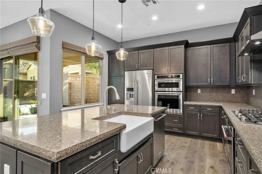229 Buena Vida Brea, CA 92823
