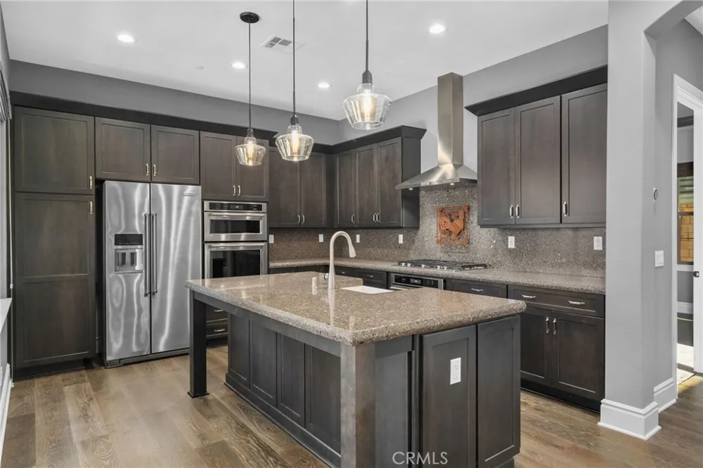 229 Buena Vida Brea, CA 92823
