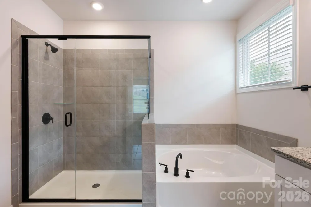 4229 Millstream Road Denver, NC 28037