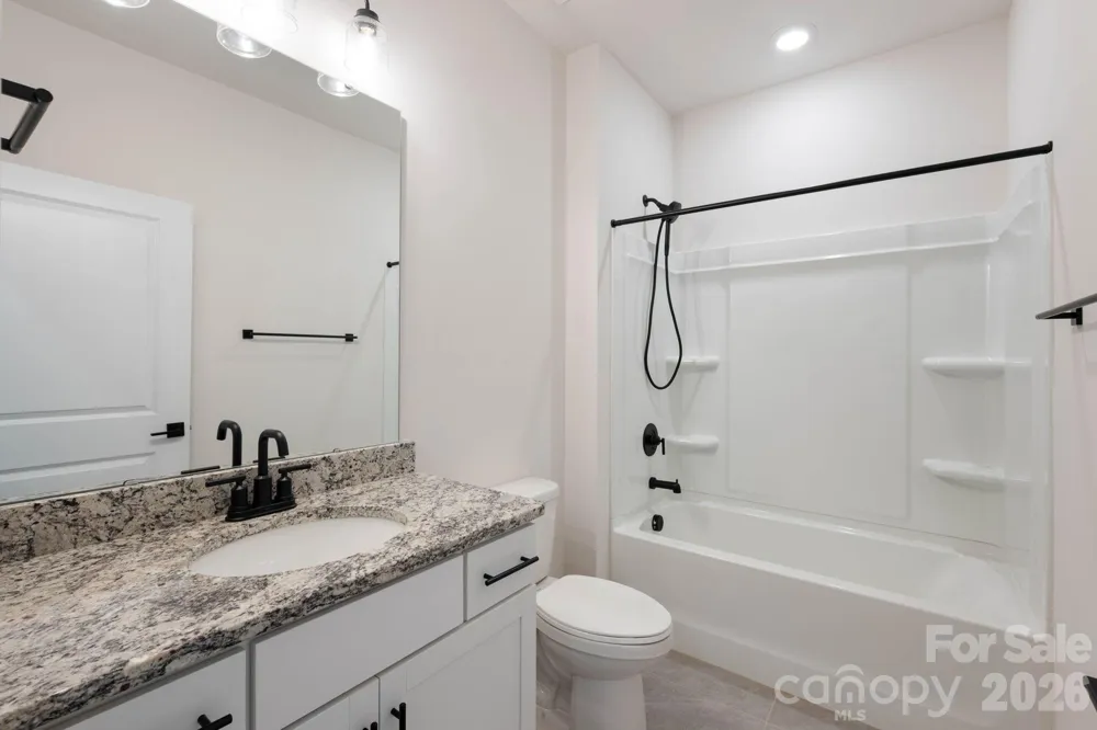 4229 Millstream Road Denver, NC 28037