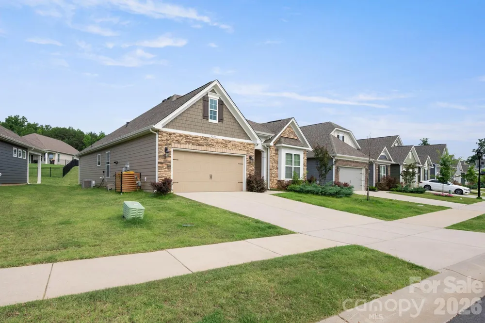 4229 Millstream Road Denver, NC 28037