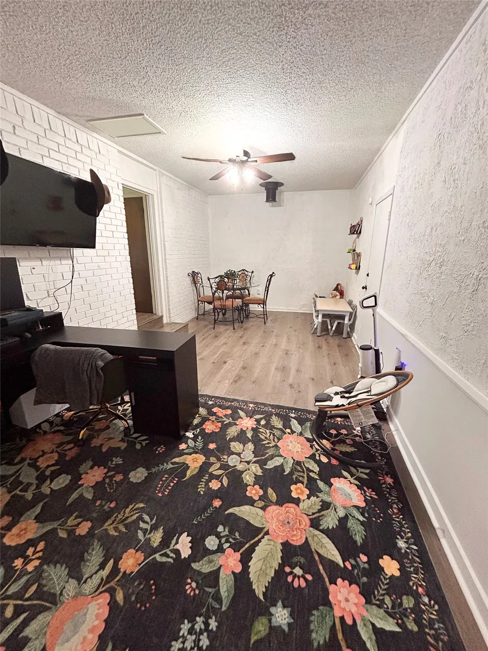 906 Zahara Street Bowie, TX 76230
