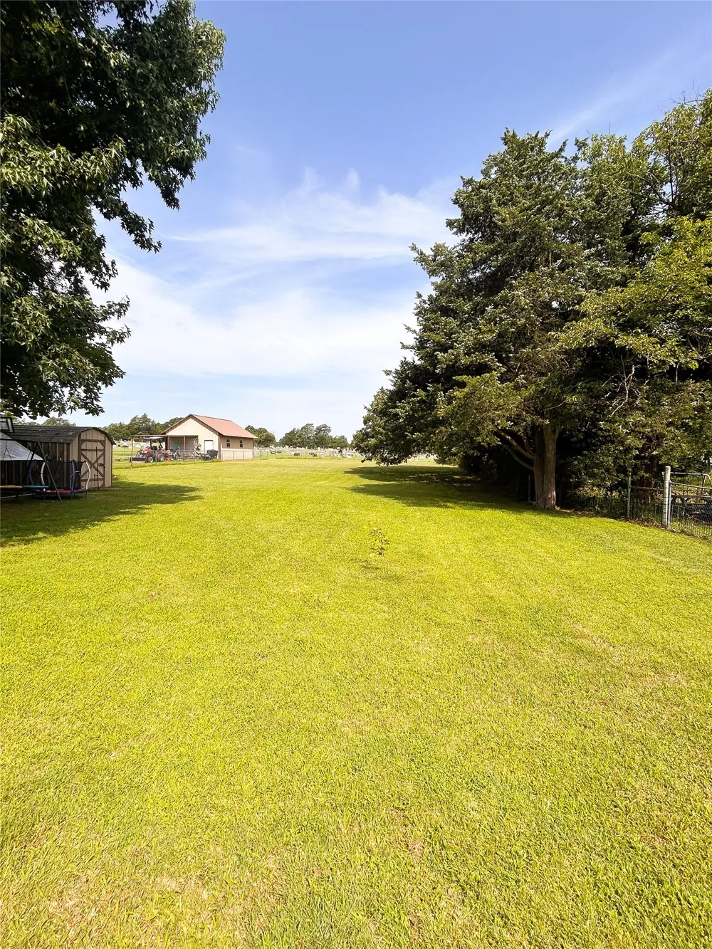 906 Zahara Street Bowie, TX 76230