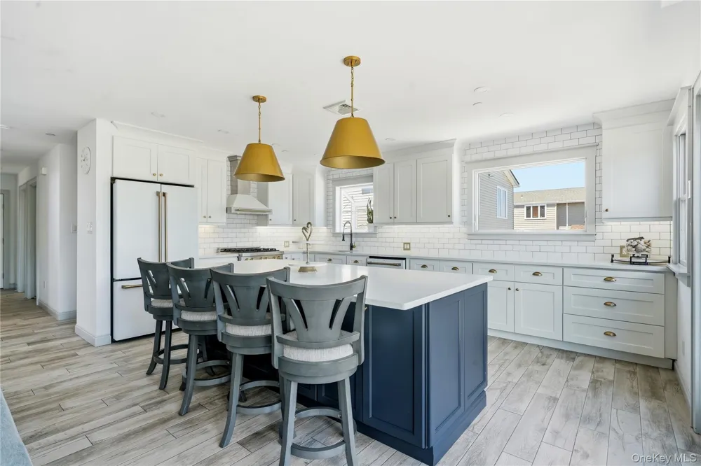 35 Redfield Road Island Park, NY 11558