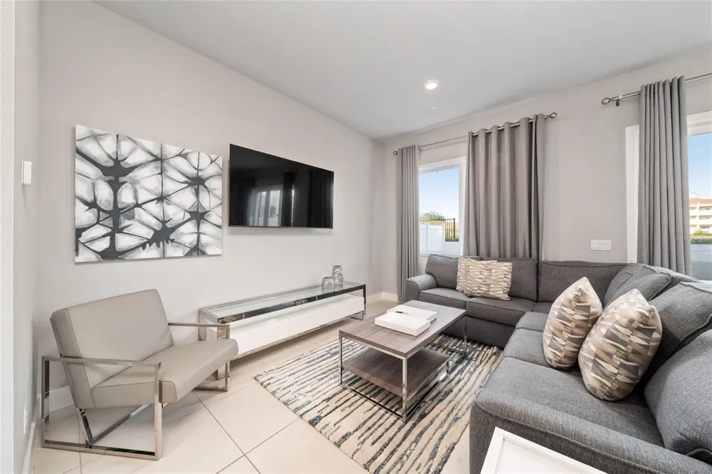 7740 SANDY RIDGE DRIVE #131 Reunion, FL 34747