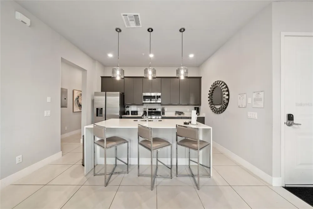 7740 SANDY RIDGE DRIVE #131 Reunion, FL 34747