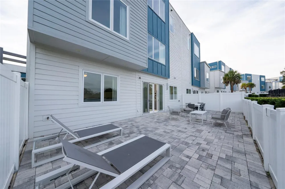 7740 SANDY RIDGE DRIVE #131 Reunion, FL 34747