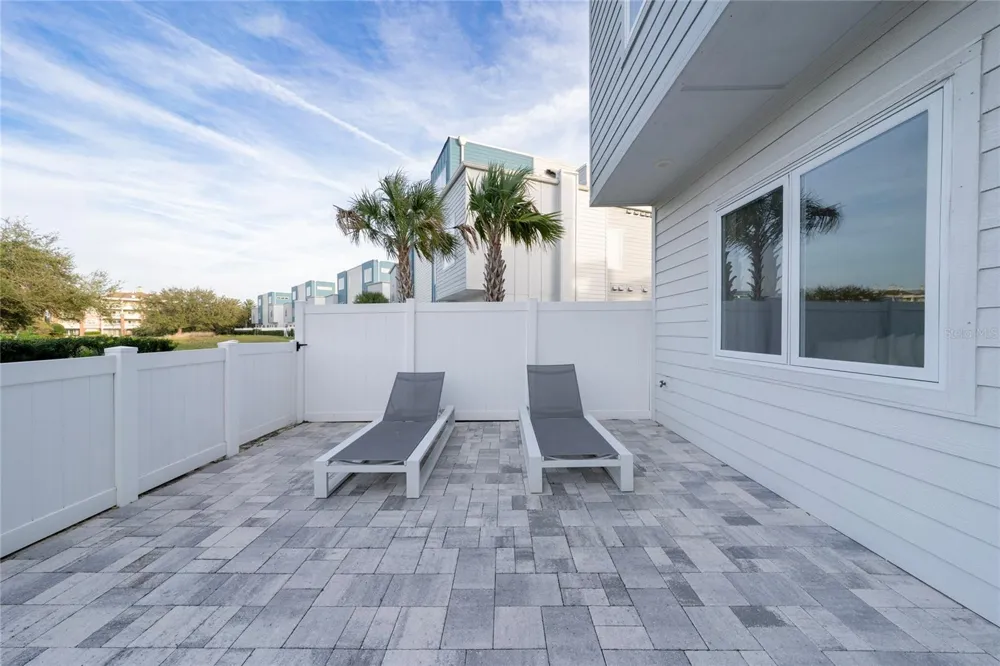 7740 SANDY RIDGE DRIVE #131 Reunion, FL 34747