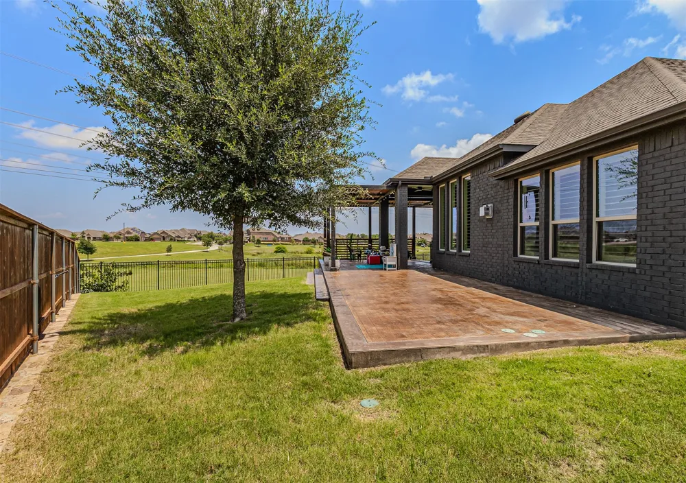 1831 Morning Mist Way Wylie, TX 75098