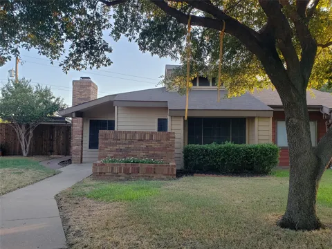 662 Prairie Dell Street
