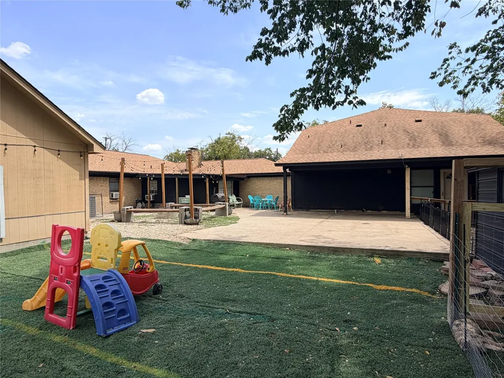 219 Barton Street Royse City, TX 75189