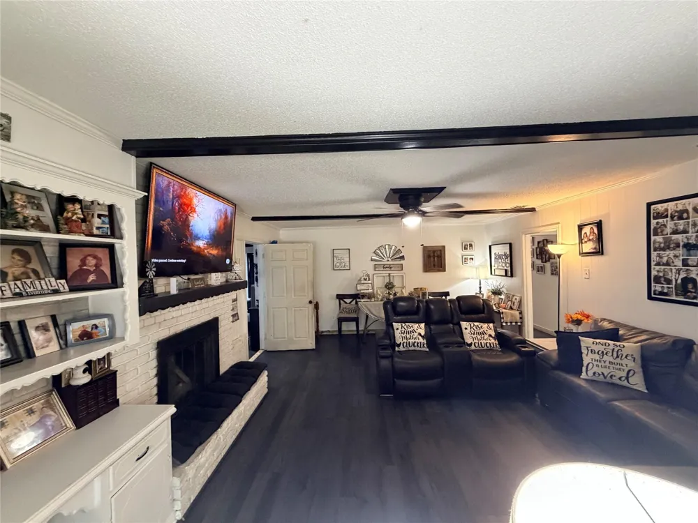 219 Barton Street Royse City, TX 75189