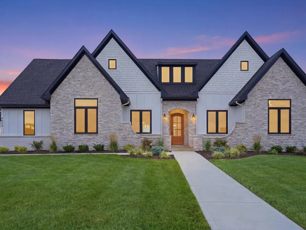 9034 York Crest Drive Saline, MI 48176