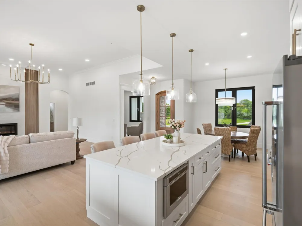 9034 York Crest Drive Saline, MI 48176