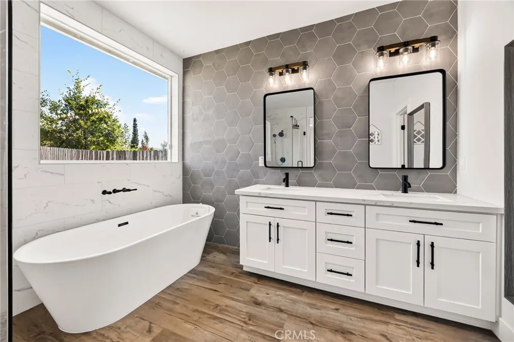 1369 Nunneley Road Paradise, CA 95969