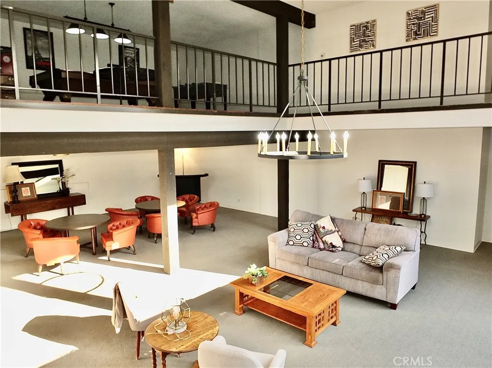10420 Downey #203 Downey, CA 90241