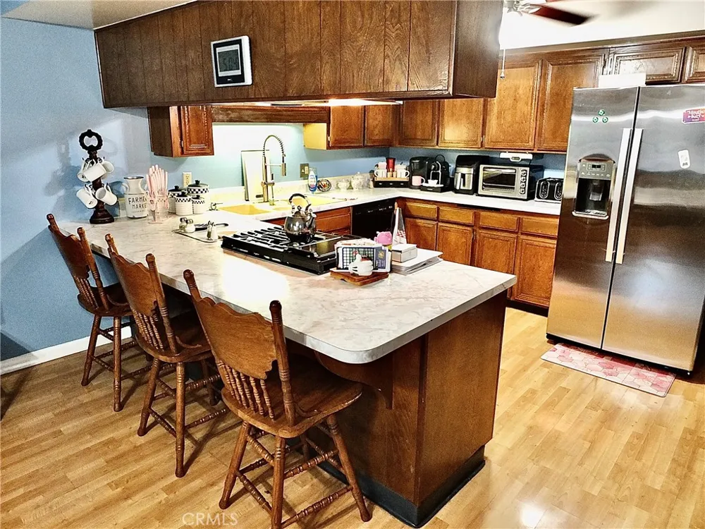 10420 Downey #203 Downey, CA 90241