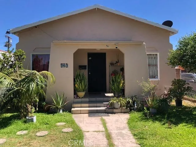 424 E 91st Street Los Angeles, CA 90003