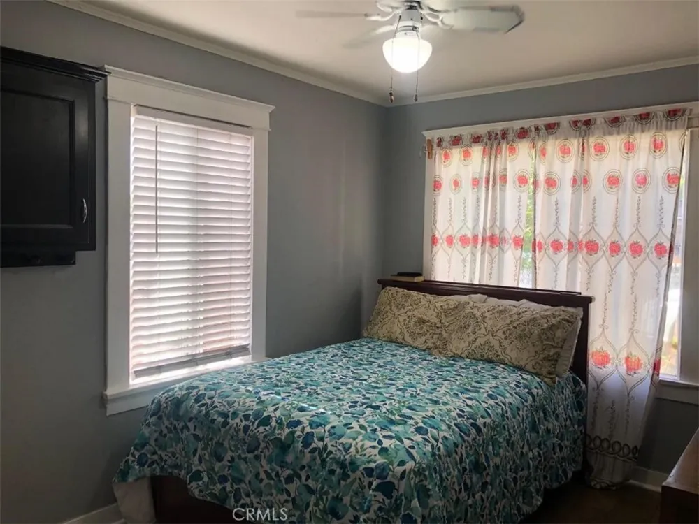 424 E 91st Street Los Angeles, CA 90003