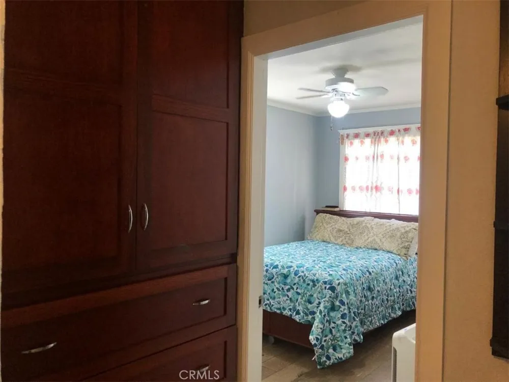 424 E 91st Street Los Angeles, CA 90003
