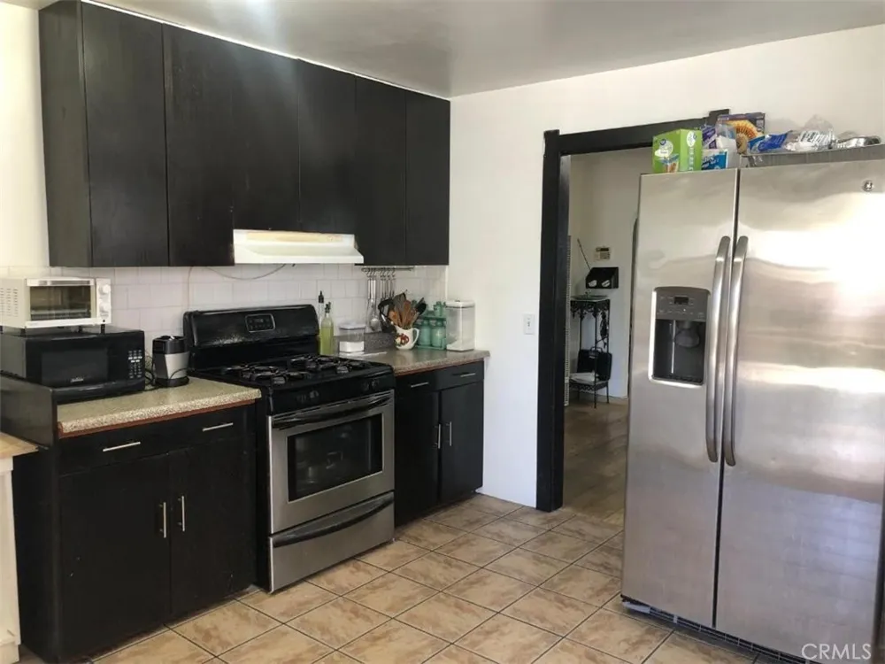 424 E 91st Street Los Angeles, CA 90003