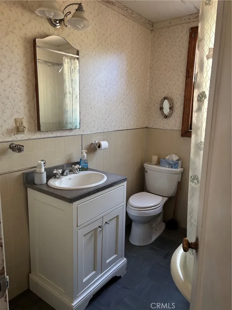 10736 Fishery Springs Road Loch Lomond, CA 95461