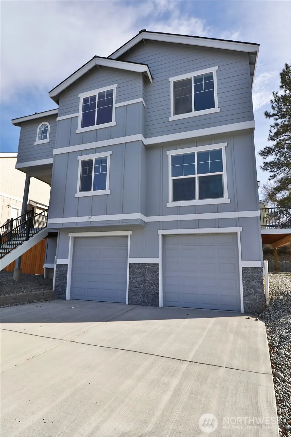 600 Ross Canyon Road Omak, WA 98841