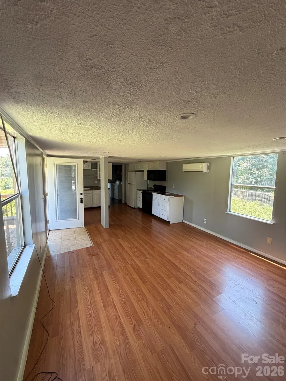 5027 Lineberger Loop Road Denver, NC 28037