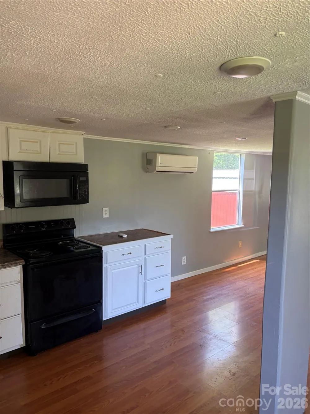 5027 Lineberger Loop Road Denver, NC 28037