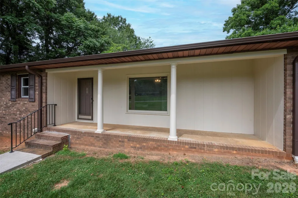 107 Coram Avenue Boonville, NC 27011