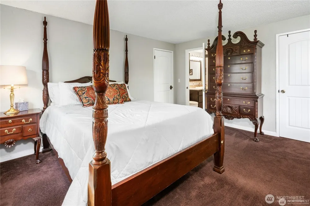720079066 292nd Way SE Enumclaw, WA 98022