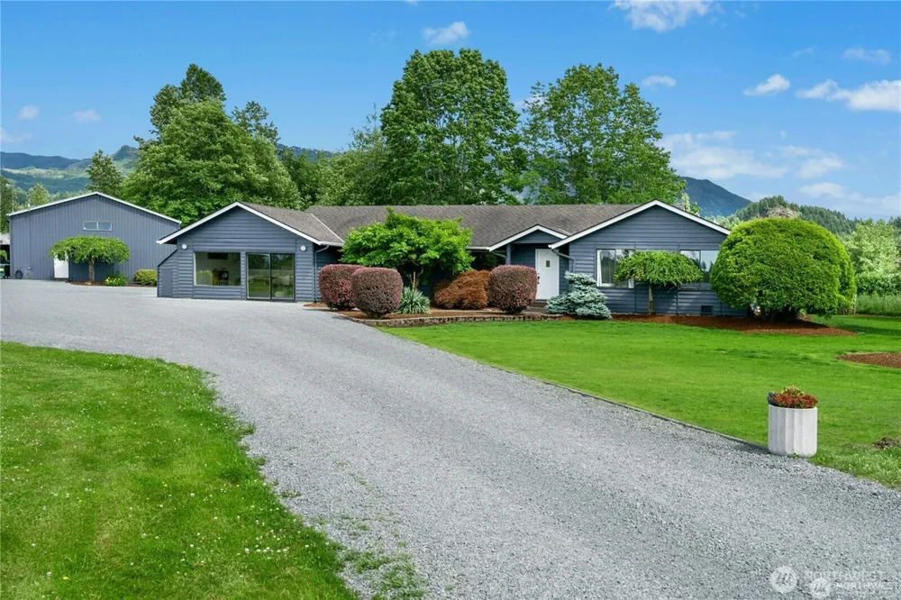 720079066 292nd Way SE Enumclaw, WA 98022