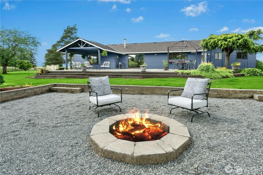 720079066 292nd Way SE Enumclaw, WA 98022