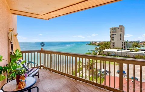 4901 Laguna Boulevard #604