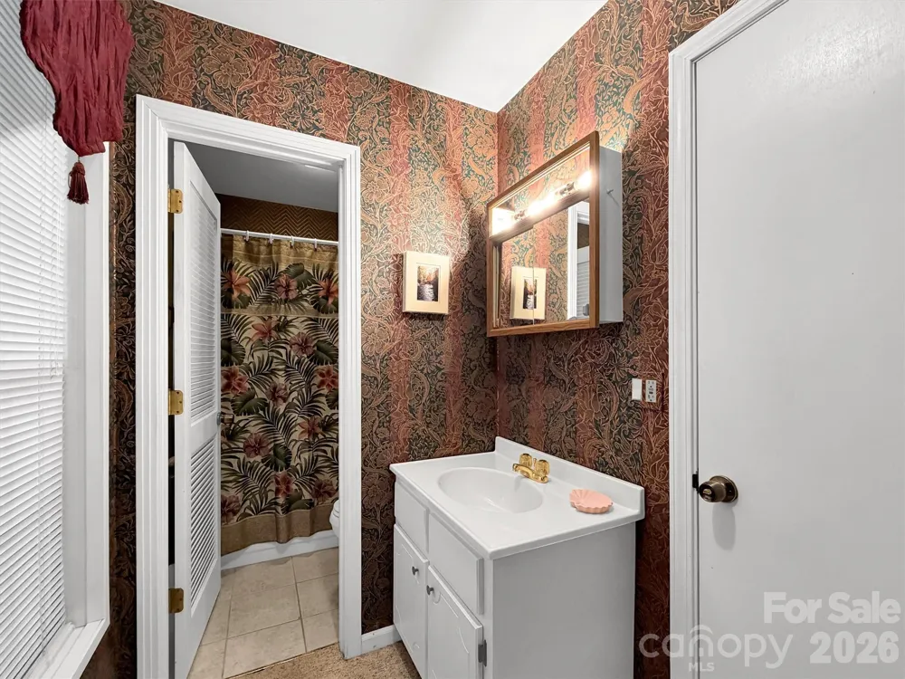 279 Rocky Top Road Maggie Valley, NC 28751