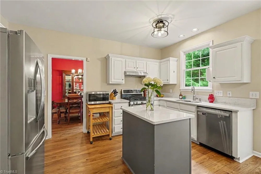 3116 Southhampton Drive Jamestown, NC 27282