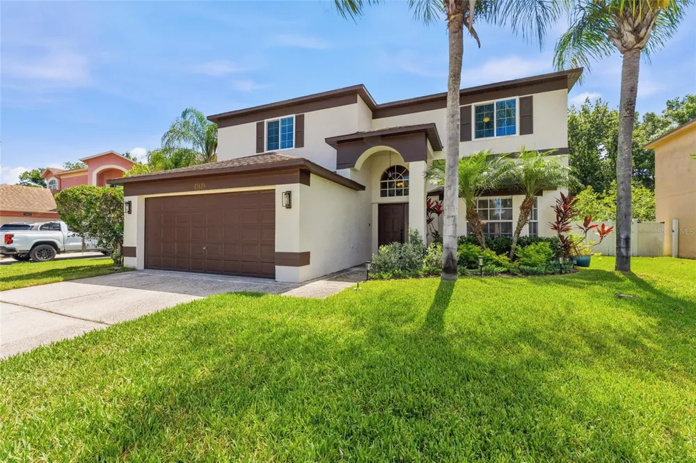 15629 EASTBOURN DRIVE Odessa, FL 33556