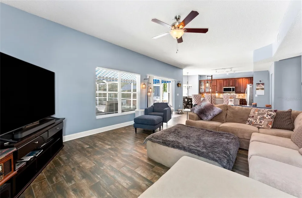 15629 EASTBOURN DRIVE Odessa, FL 33556