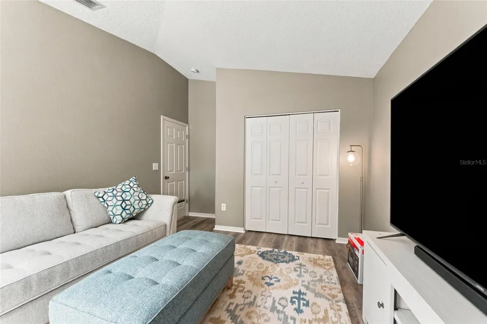 15629 EASTBOURN DRIVE Odessa, FL 33556