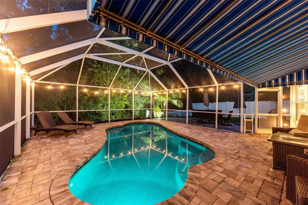 15629 EASTBOURN DRIVE Odessa, FL 33556