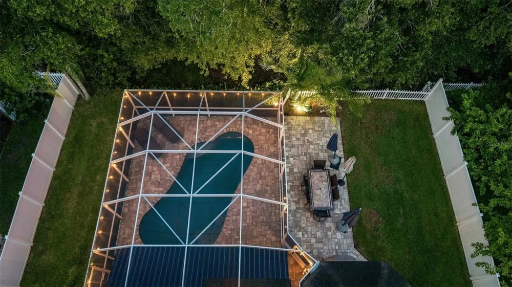 15629 EASTBOURN DRIVE Odessa, FL 33556