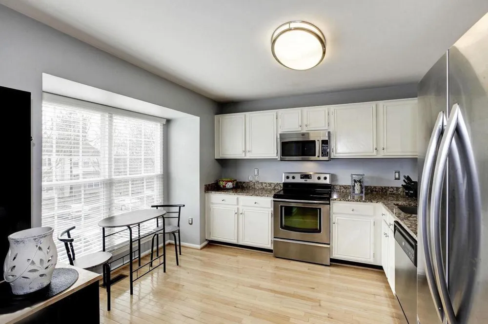 13915 GUNNERS PLACE Centreville, VA 20121