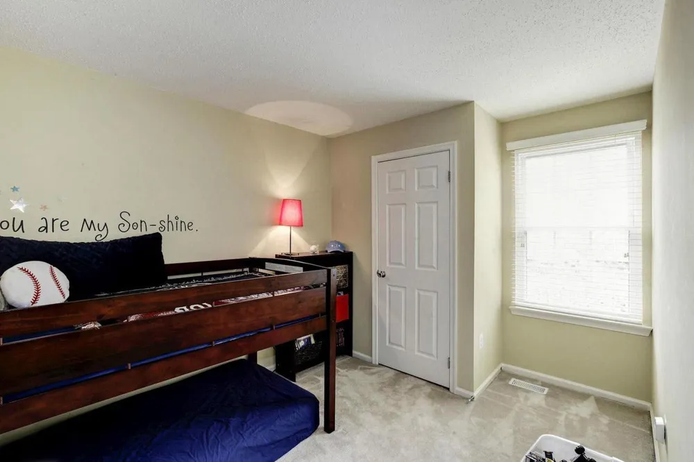 13915 GUNNERS PLACE Centreville, VA 20121