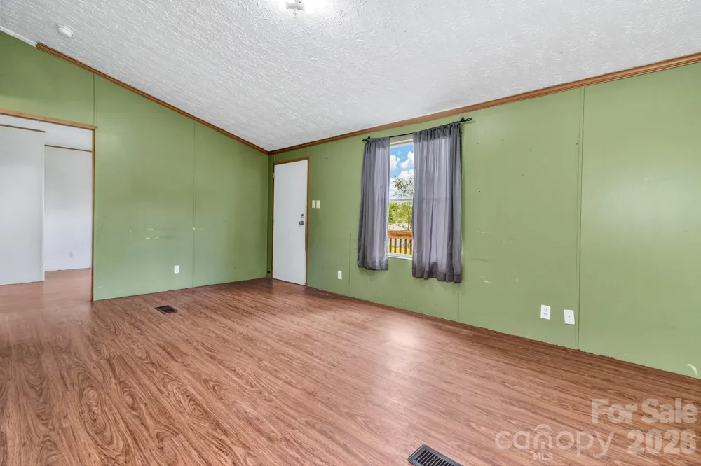 12 Green Cove Lane Alexander, NC 28701