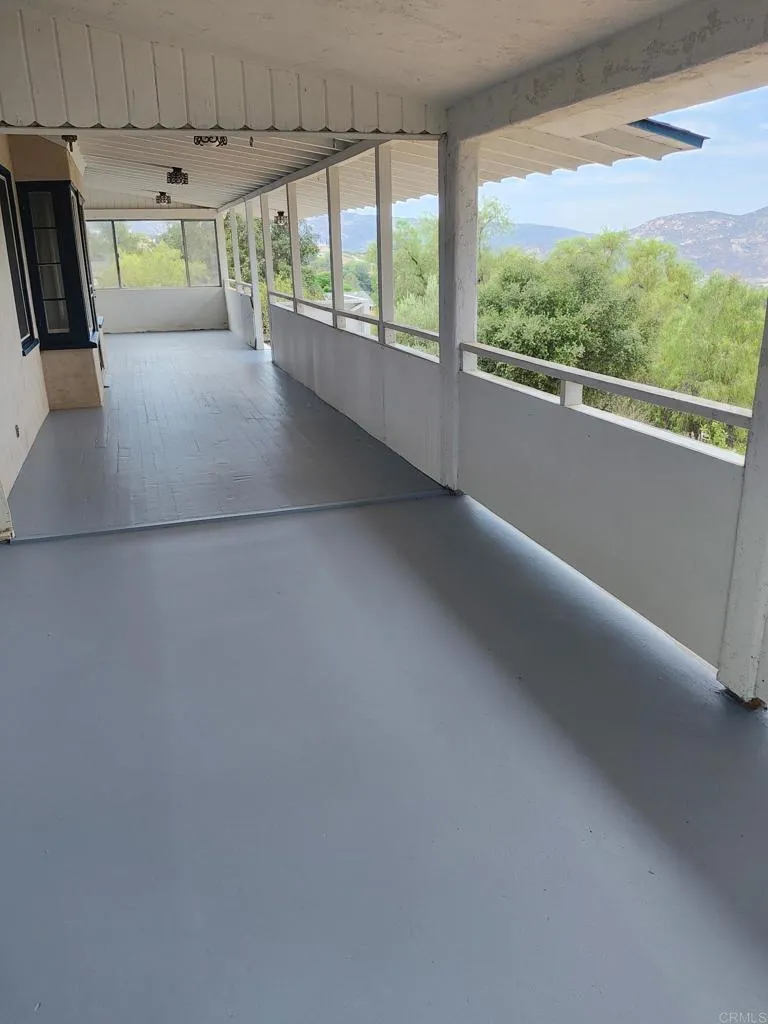 950 S Grade Road Alpine, CA 91901